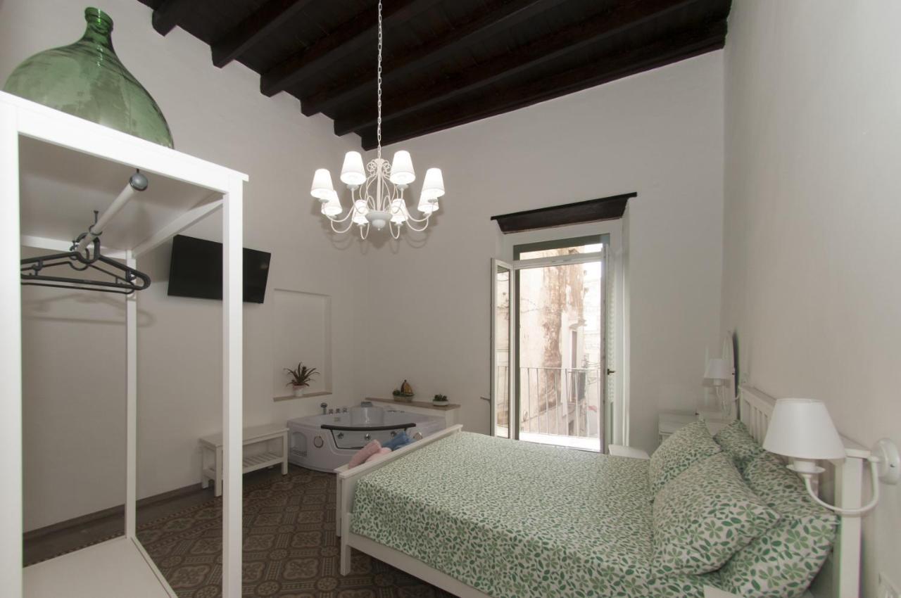 La Serva Padrona Taranto Esterno foto